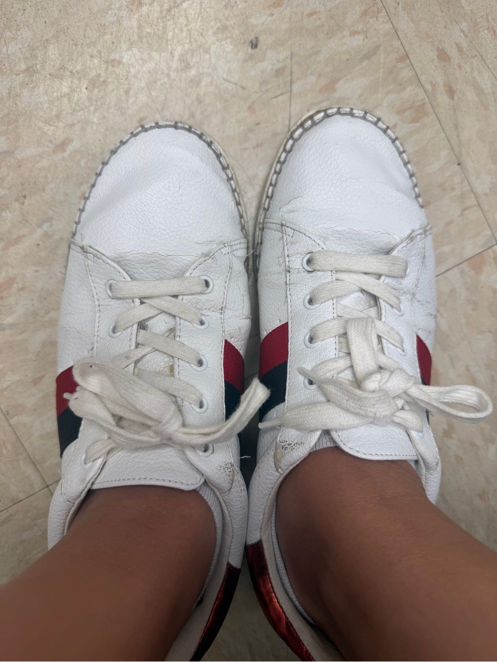 Steve Madden White Fashion Sneakers with Red and Navy Stripes Size 9.5